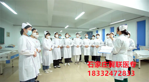 初中學(xué)醫(yī)護(hù)專業(yè)上3+3好還是3+2好？