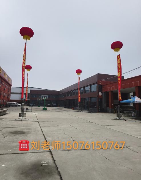 石家莊新鐵職業(yè)高級中學2026年春季班開學現場